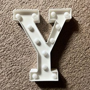 ‼️FINAL PRICE‼️ Battery lighted “Y”